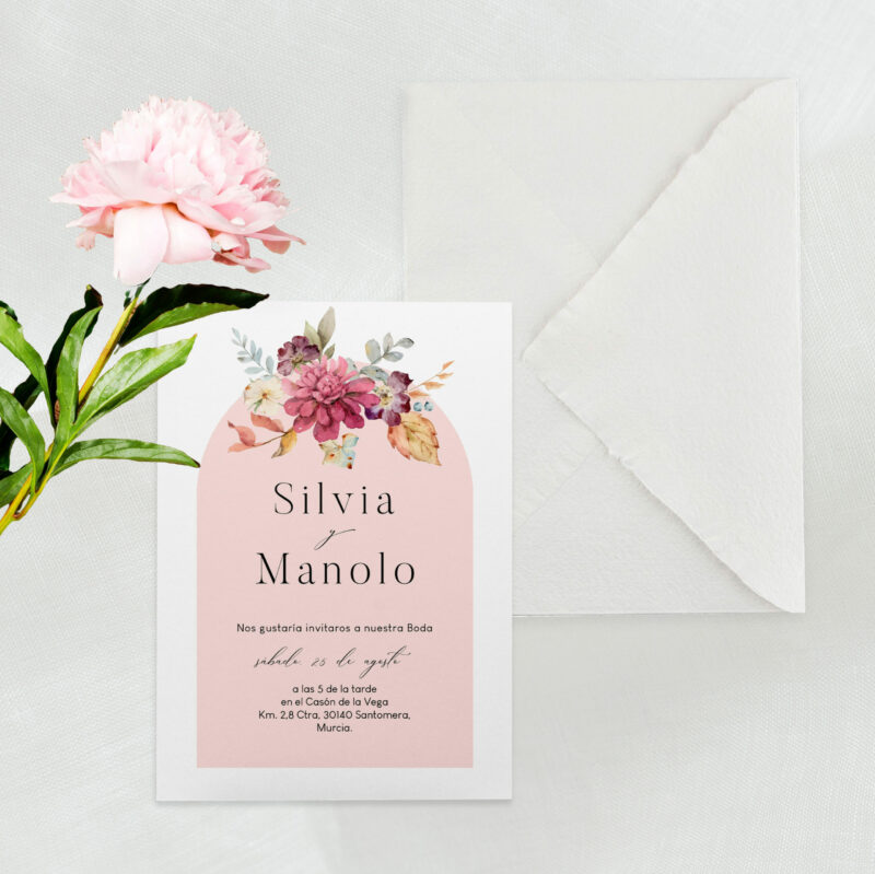 Invitacion de boda camelia con sobre artesano