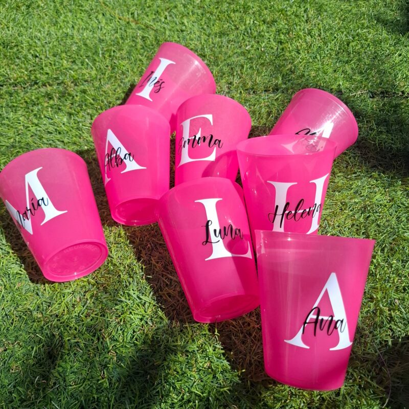 Vaso reutilizable con nombre
