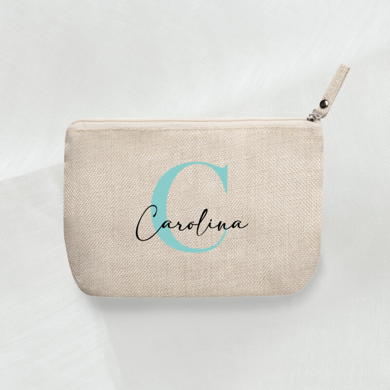 Taza personalizada inicial y nombre azul agua pastel