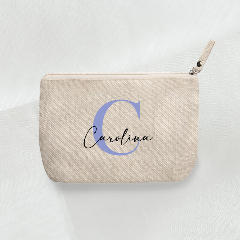 Taza personalizada inicial y nombre malva