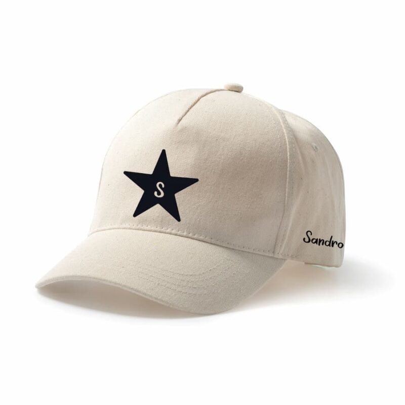 gorra personalizada estrella y nombre negro