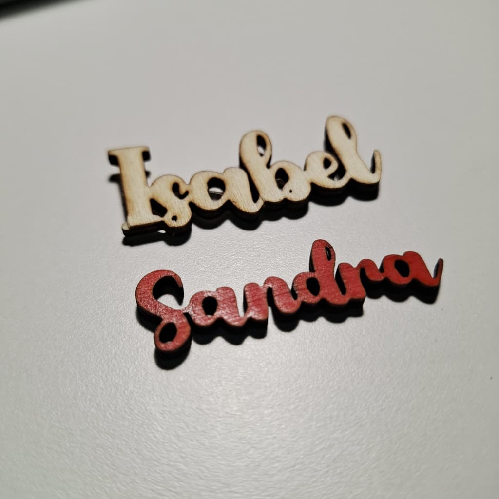 Marcasitios de madera personalizados para bodas y eventos - Imagen 8