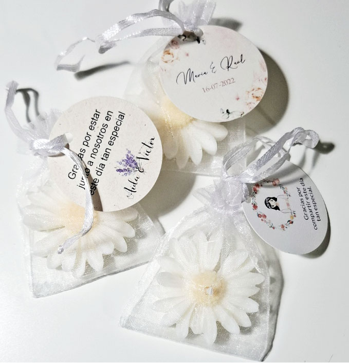 Vela Decorativa y aromática en Forma de Margarita para Eventos - Imagen 4
