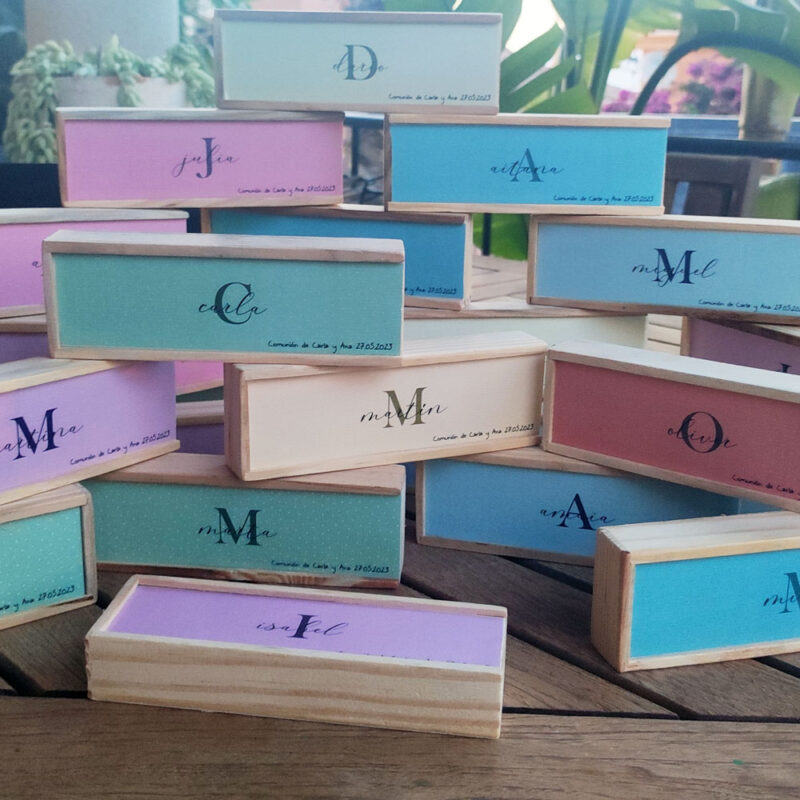 Juego dominó de madera