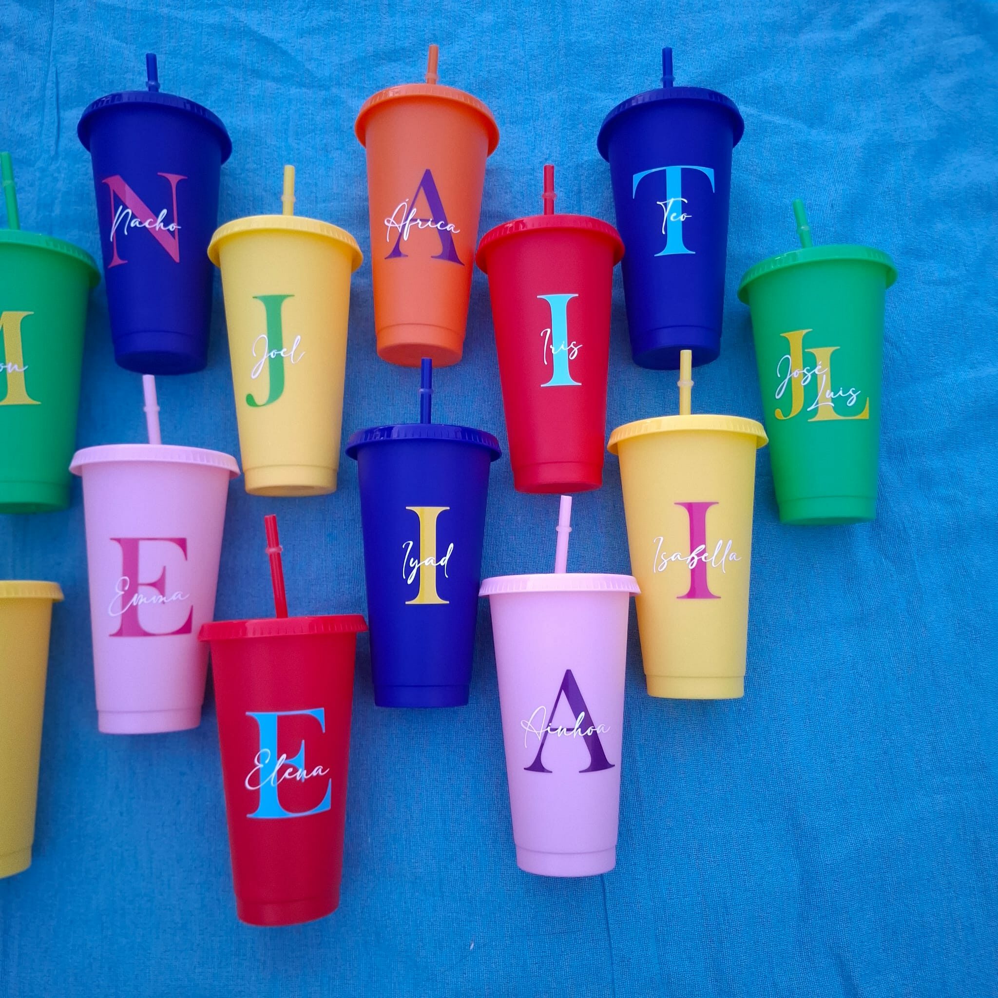 Vaso reutilizable con tapa personalizado - Imagen 24