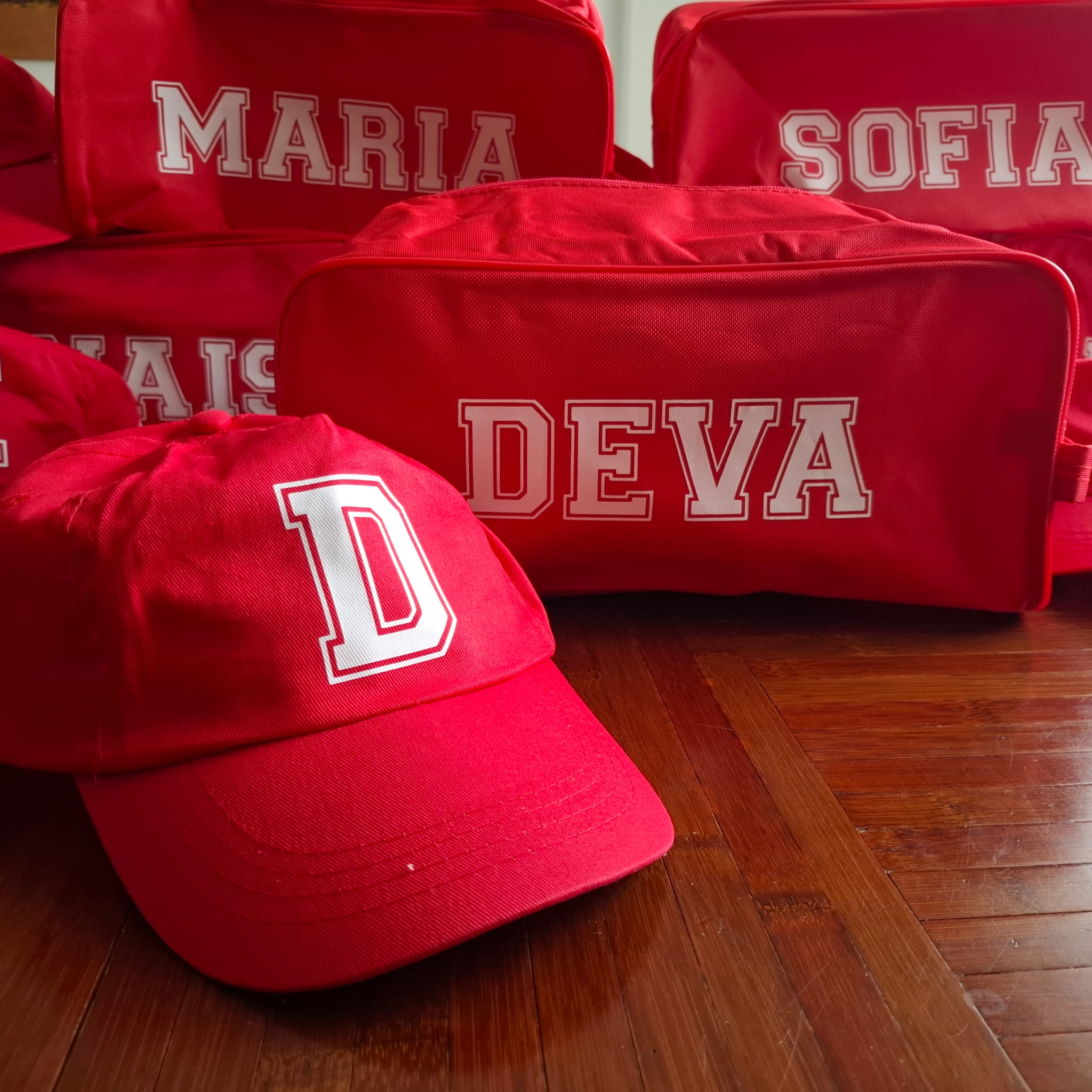 Pack Zapatillero, gorra y botella Personalizada - Imagen 5